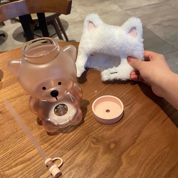 Starbucks Sakura Fuzzy Cat/ Bear Hat Cold Bottle - Picture 9 of 9